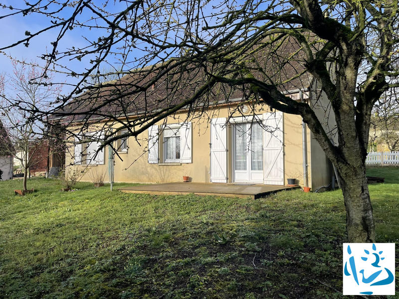 Maison - 88 m² - 3 pièces