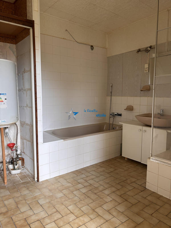 Maison ancienne - 272 m² - 10 pièces