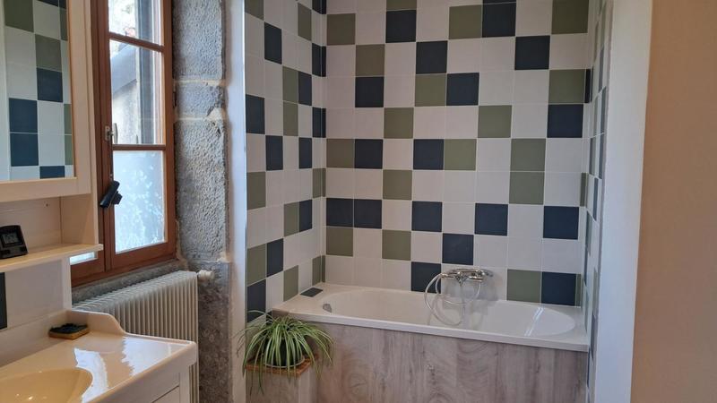 Maison en pierre - 150 m² - 8 pièces