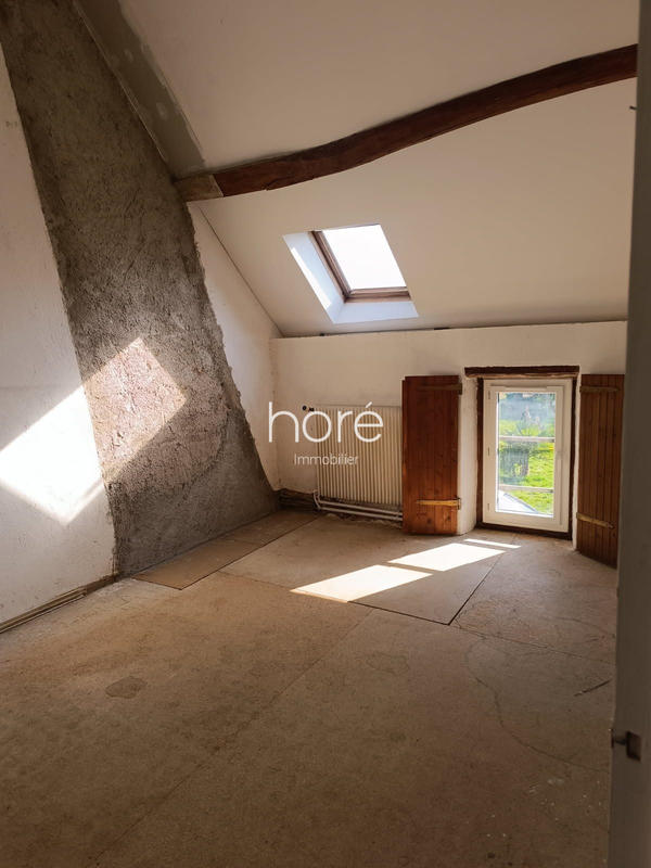 Maison ancienne - 220 m² - 7 pièces