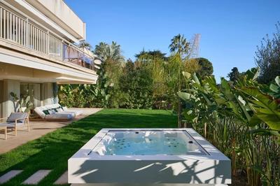 Villa - 315 m² - 7 pièces