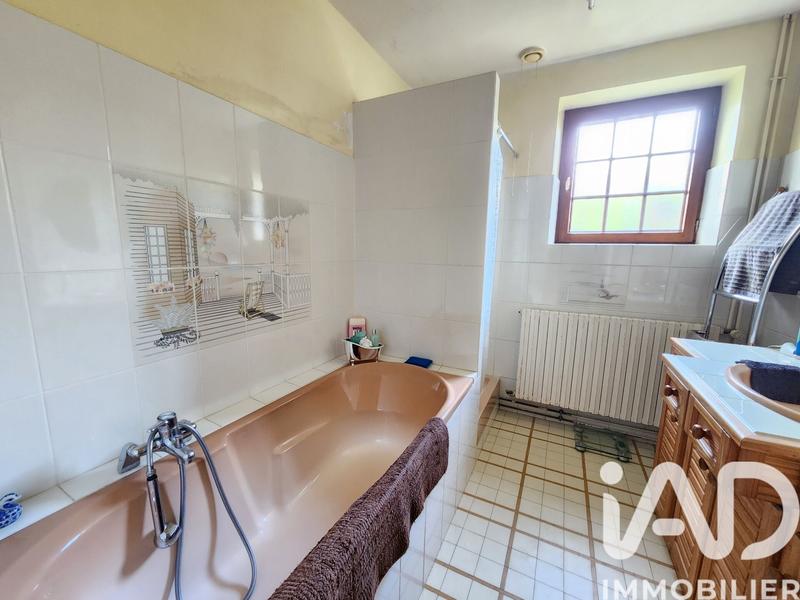 Maison - 143 m² - 5 pièces