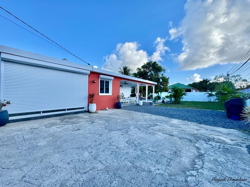 Maison - 92 m² - 4 pièces