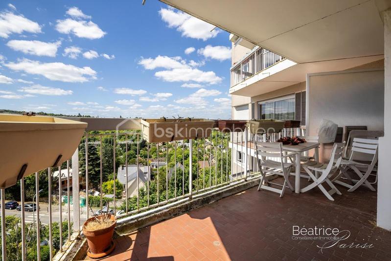 Appartement - 95 m² - 5 pièces