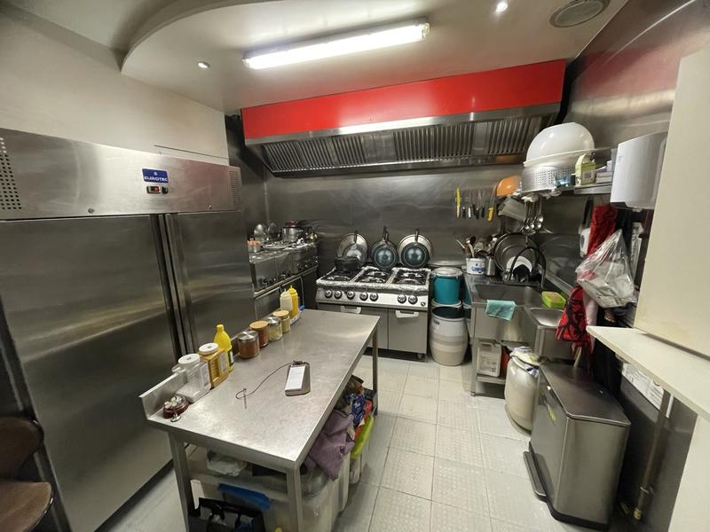 Fonds de commerce - Hôtellerie / Restauration - 77 m²