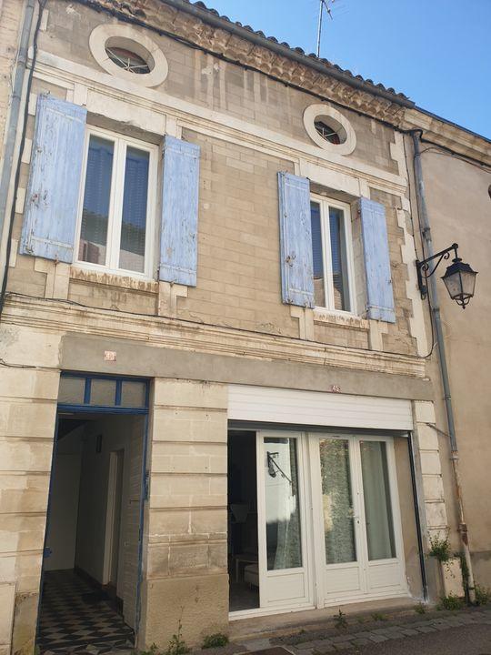 Immeuble - 300 m² - 11 pièces