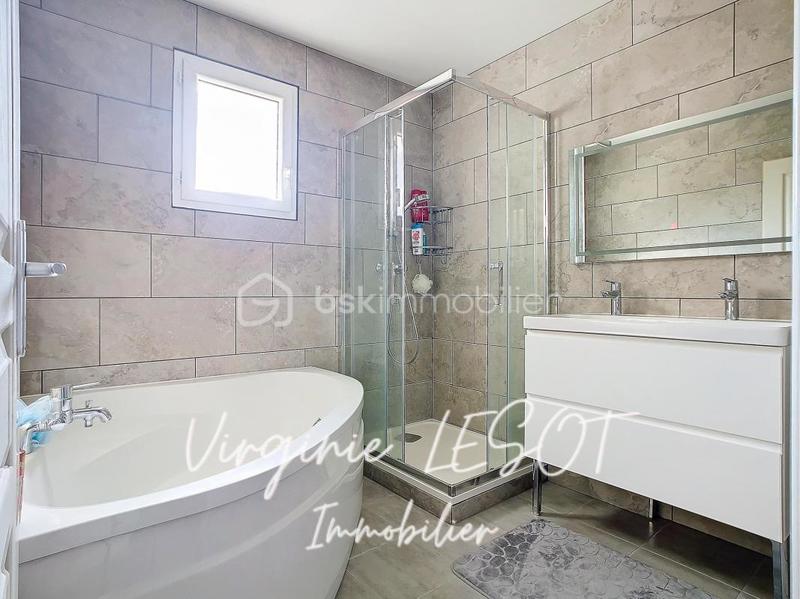 Maison - 133 m² - 7 pièces