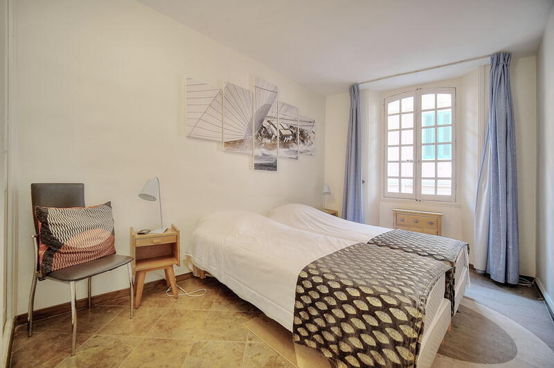 Appartement - 85 m² - 4 pièces