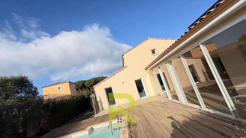 Villa - 220 m² - 7 pièces