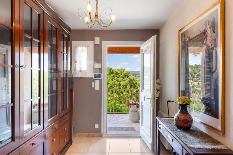 Maison - 165 m² - 6 pièces