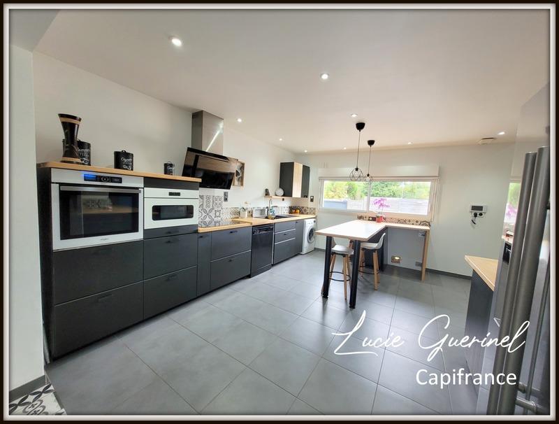 Maison - 188 m² - 7 pièces