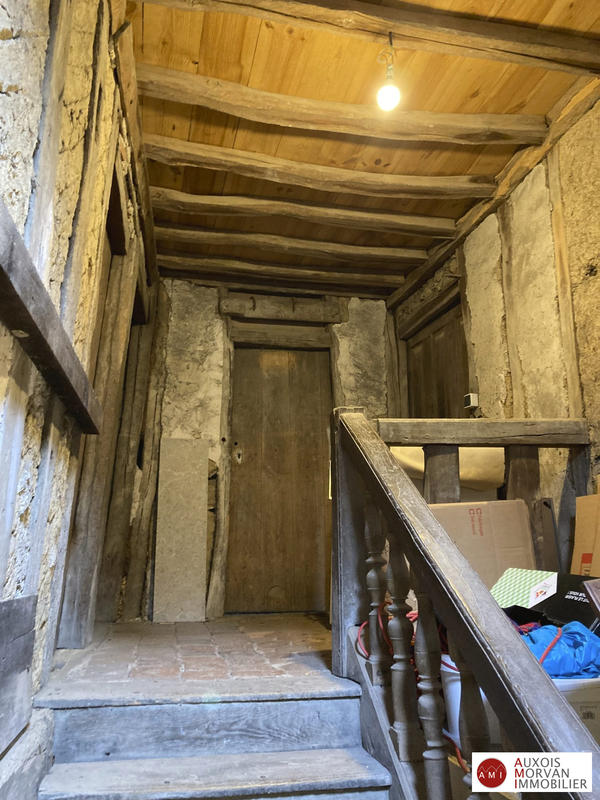 Maison ancienne - 270 m² - 8 pièces