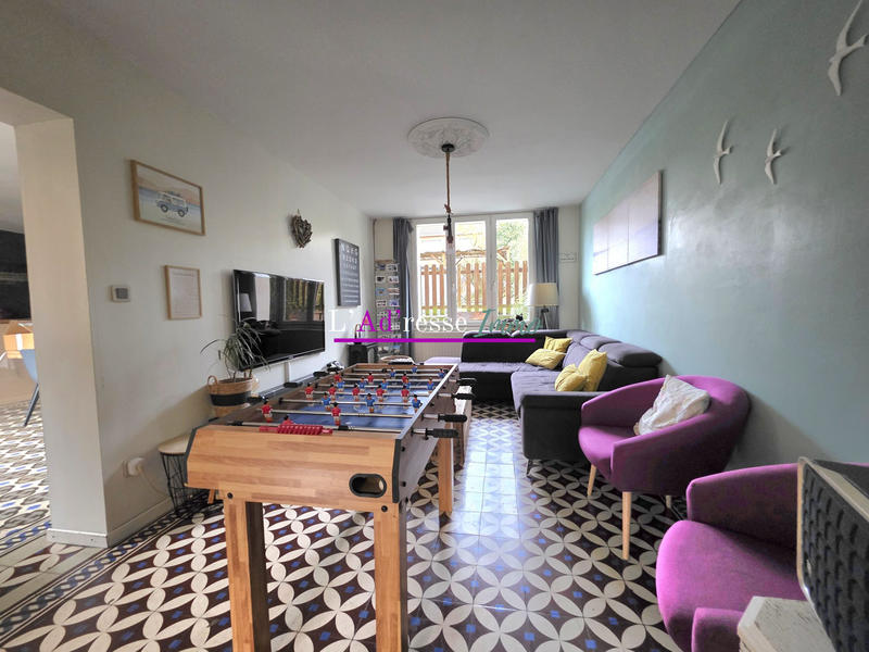 Maison traditionnelle - 120 m² - 6 pièces