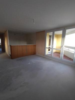 Appartement - 97 m² - 5 pièces