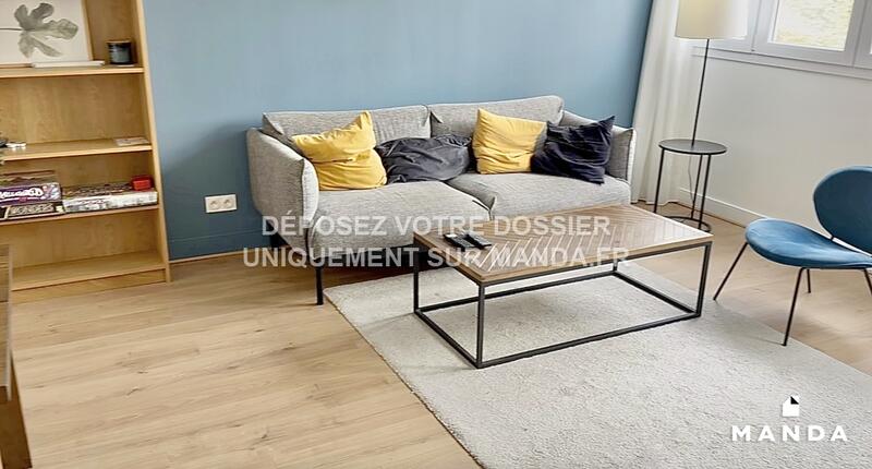 Chambre - 12 m² - 5 pièces