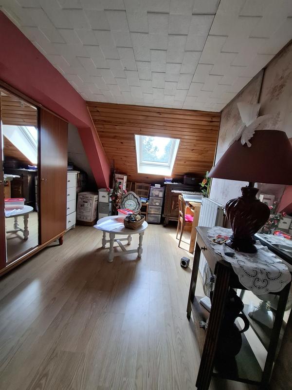 Maison - 95 m² - 6 pièces