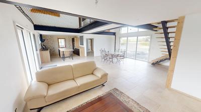 Maison ancienne - 214 m² - 7 pièces