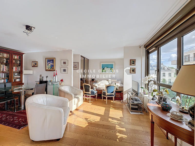 Appartement - 112 m² - 5 pièces