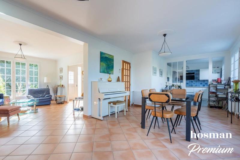 Maison - 184 m² - 6 pièces