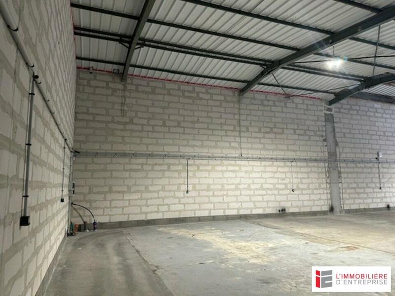 Local d'activité / Entrepôt - 255 m²