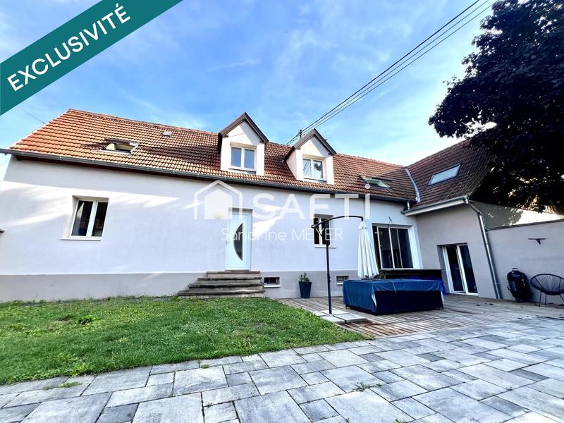 Propriété - 169 m² - 6 pièces