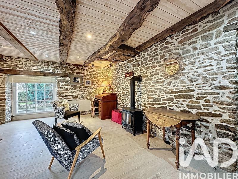 Maison - 183 m² - 7 pièces