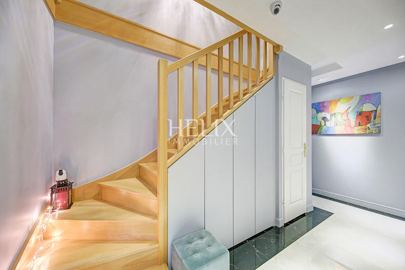 Maison - 163 m² - 5 pièces