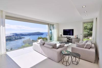 Villa - 330 m² - 10 pièces