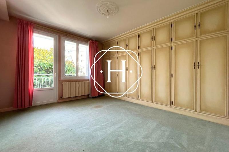 Appartement - 85 m² - 4 pièces