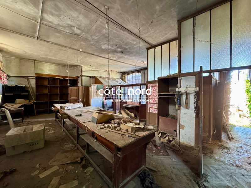 Maison - 288 m² - 8 pièces