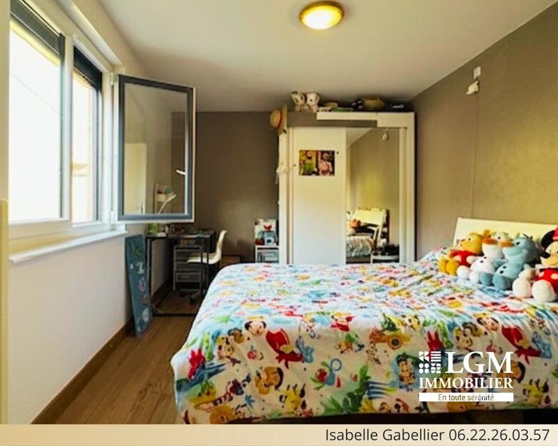 Maison - 138 m² - 4 pièces