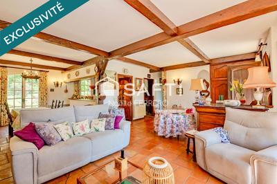 Maison - 170 m² - 6 pièces