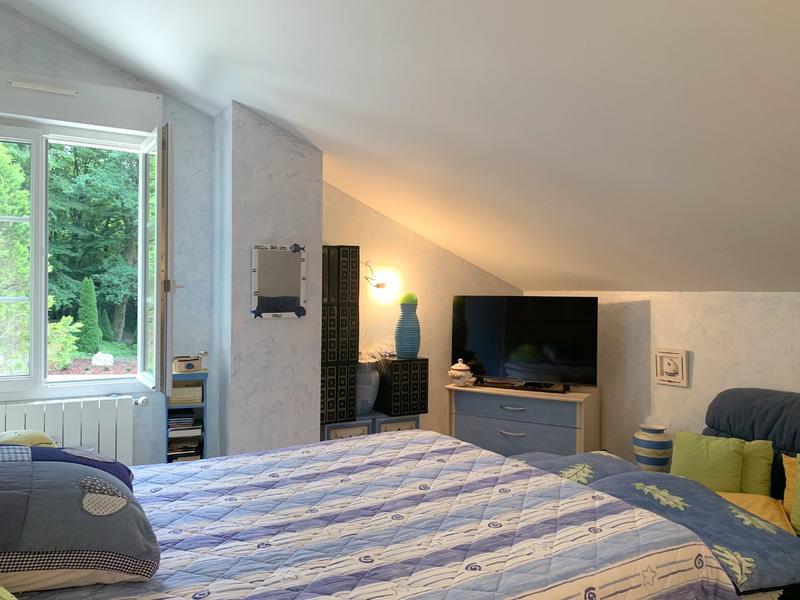 Maison - 245 m² - 6 pièces