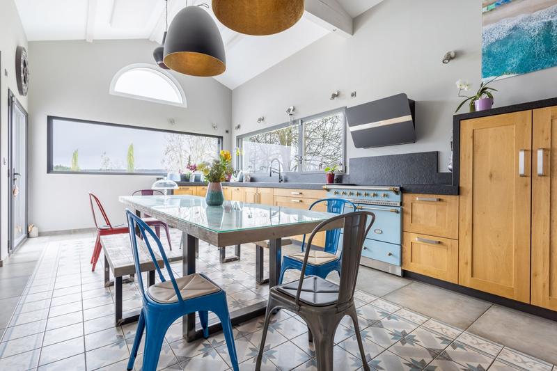 Villa - 209 m² - 6 pièces