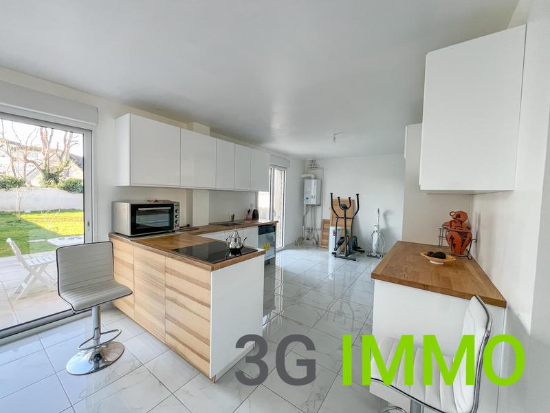 Maison - 111 m² - 6 pièces