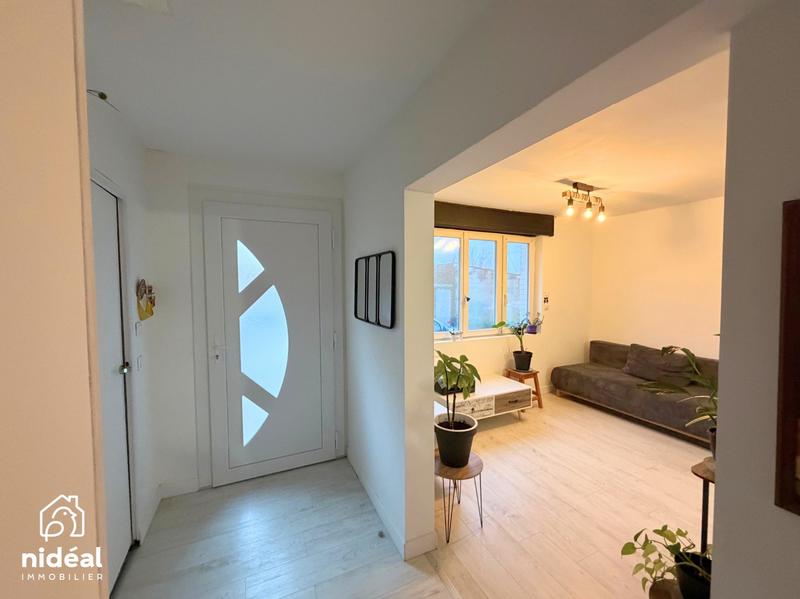 Maison - 77 m² - 5 pièces