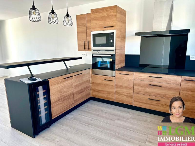 Appartement - 75 m² - 4 pièces