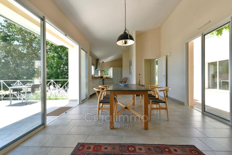 Villa - 182 m² - 7 pièces