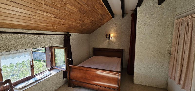 Maison - 122 m² - 8 pièces