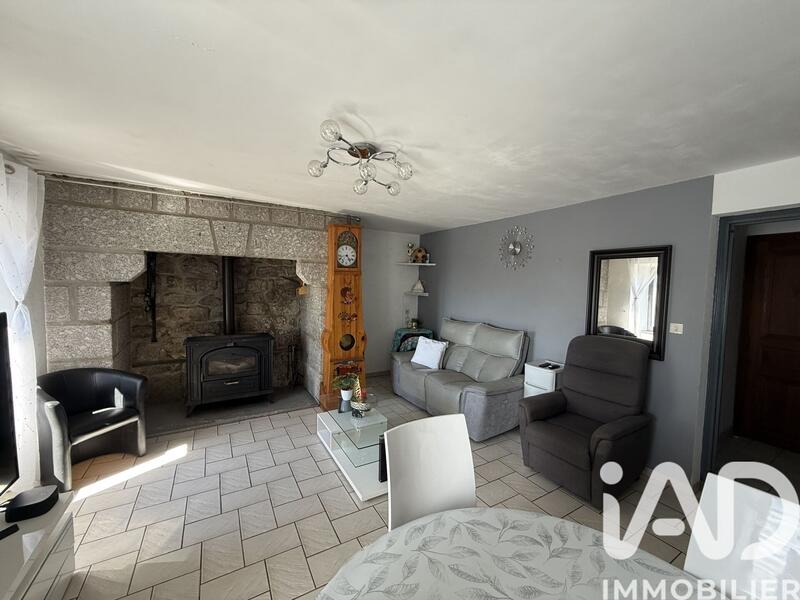 Maison - 123 m² - 7 pièces