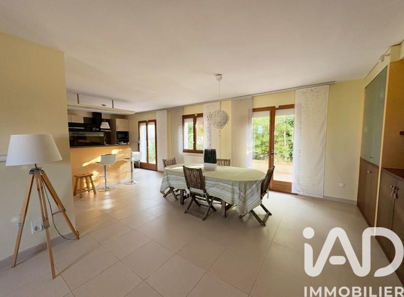 Maison - 130 m² - 7 pièces