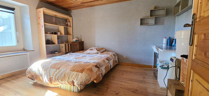 Maison - 172 m² - 9 pièces