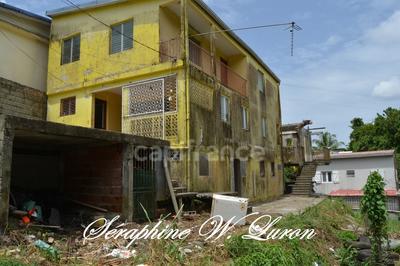 Maison - 170 m² - 7 pièces