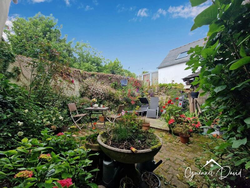 Maison - 95 m² - 5 pièces