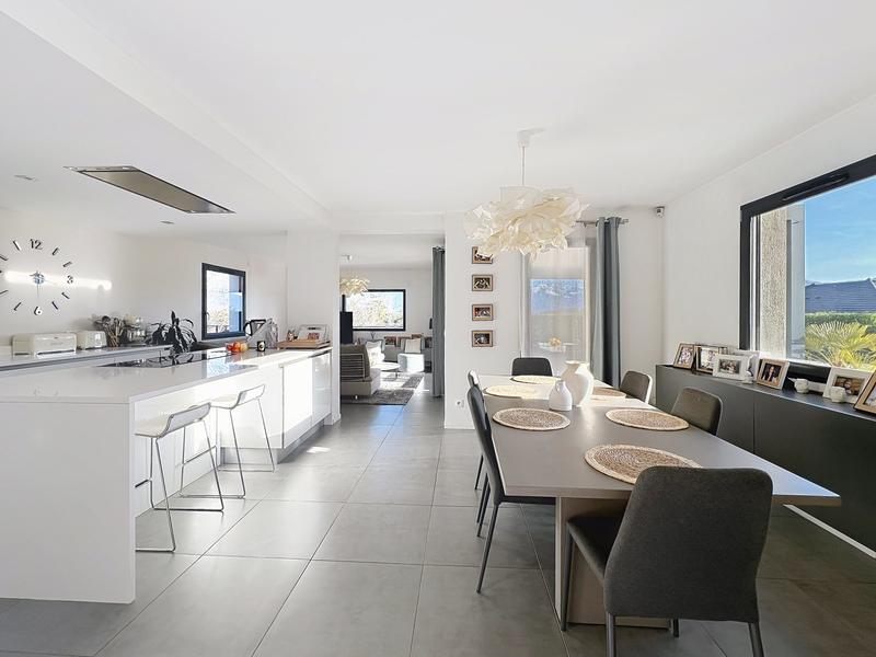 Maison - 135 m² - 5 pièces