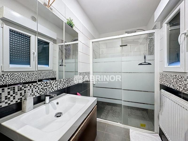 Maison - 92 m² - 4 pièces