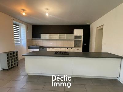 Maison - 149 m² - 4 pièces