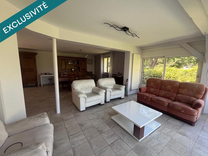 Maison - 182 m² - 6 pièces