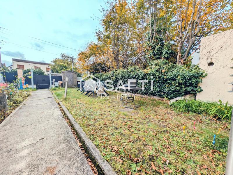 Maison - 83 m² - 4 pièces