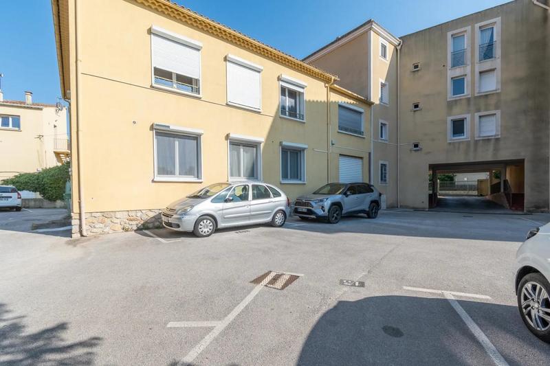 Appartement - 97 m² - 4 pièces